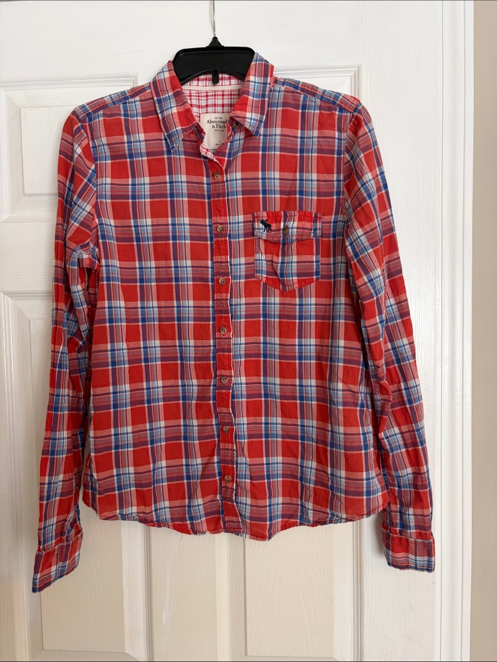 Abercrombie & Fitch Red and Blue Plaid Button-Down long sleeve Shirt size large